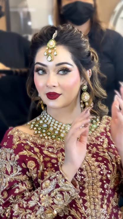 Farah's Beautybar & Aesthetic Studio